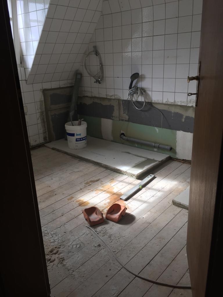Badezimmer auf der Horrorburg